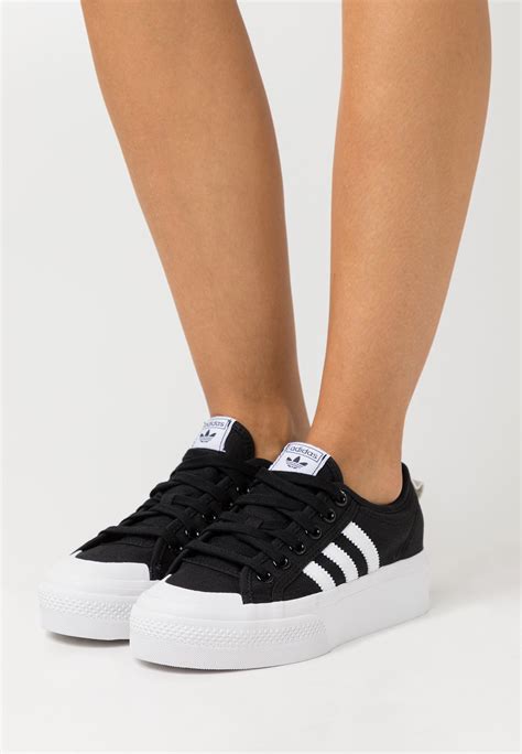 angebot adidas nizza damen|Adidas nizza female.